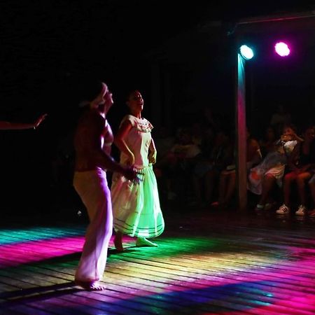 Media Luna Resort Second Bight Εξωτερικό φωτογραφία